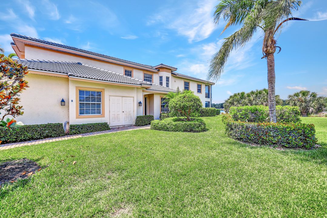 10101 Bellavista Cir  #804, Miromar Lakes, FL 33913