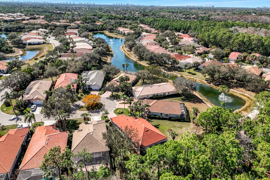 6078 Highwood Park Ct, Naples, FL 34110