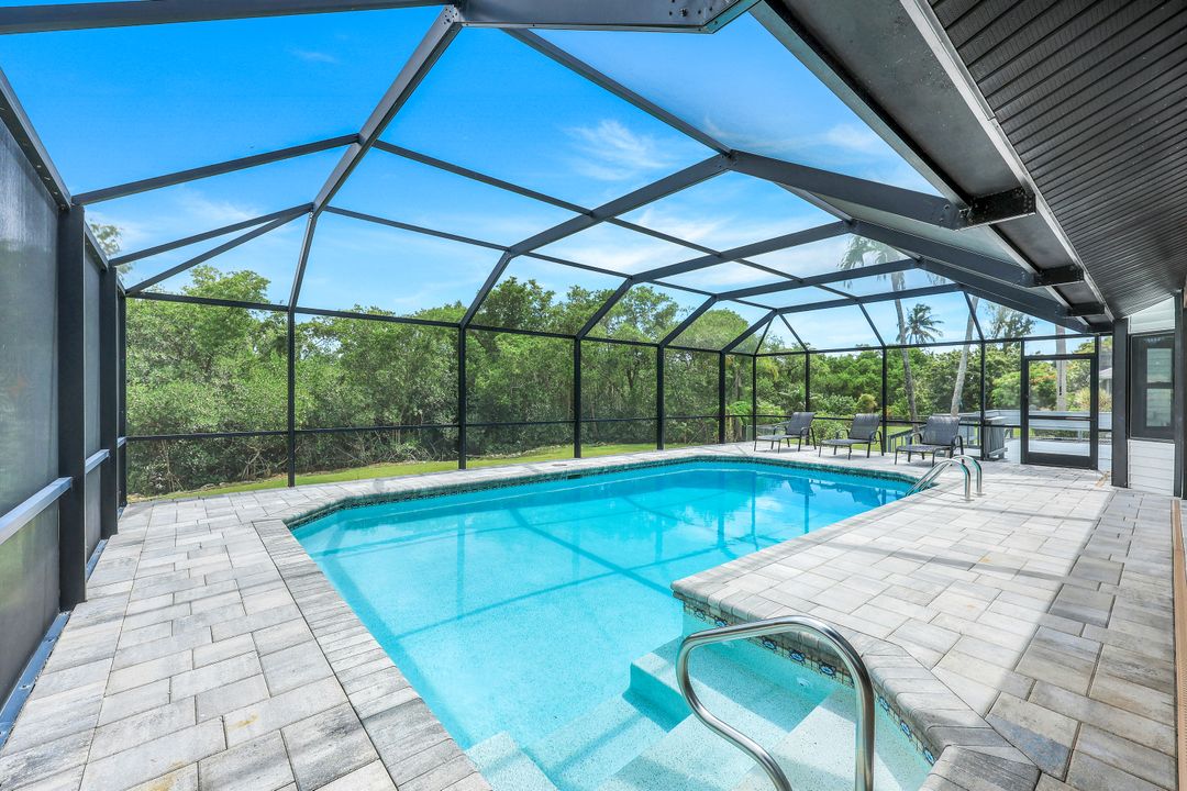 7239 Hendry Creek Dr, Fort Myers, FL 33908