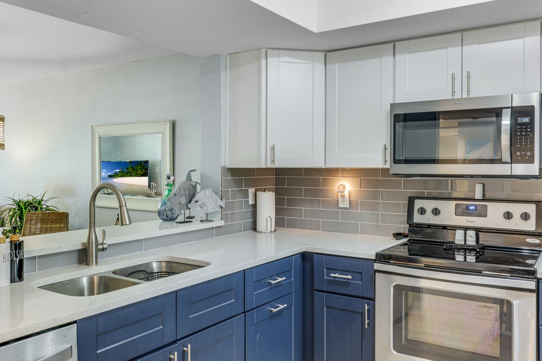 12601 Kelly Sands Way #411, Fort Myers, FL 33908