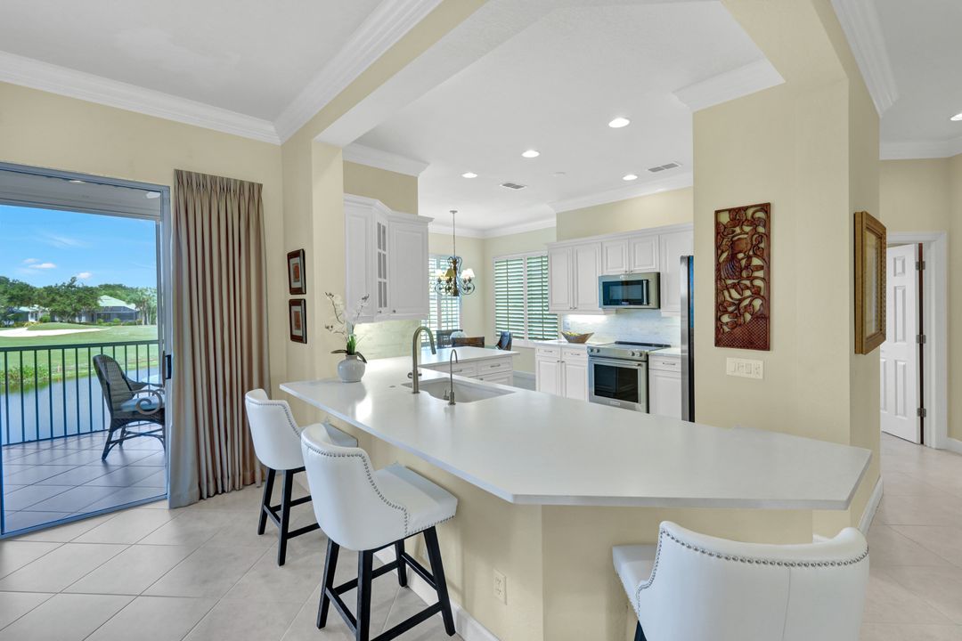 9560 Cypress Hammock Cir #202, Estero , FL 34135