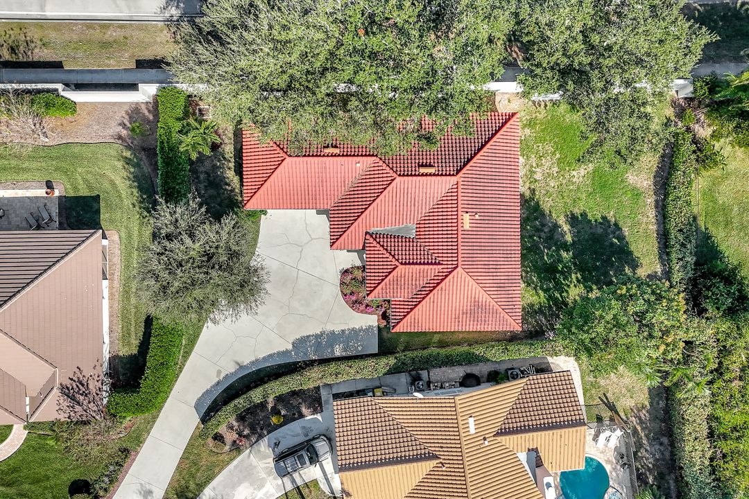 5138 Kristin Ct, Naples, FL 34105