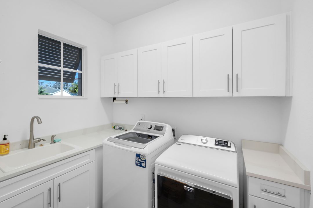 14630 Blue Bay Cir, Miromar Lakes, FL 33913