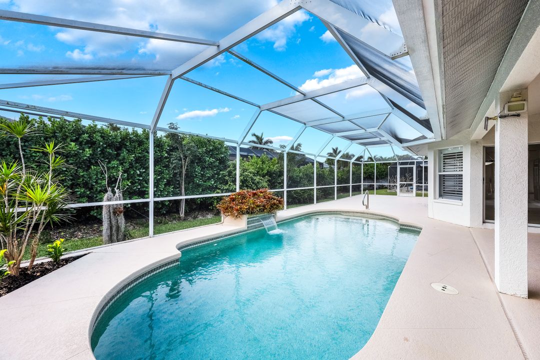 142 Saxon St, Marco Island, FL 34145