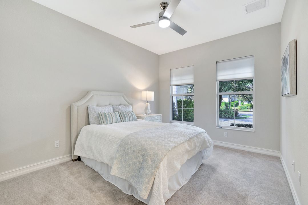 3164 Capistrano Lane, Naples, FL 34105