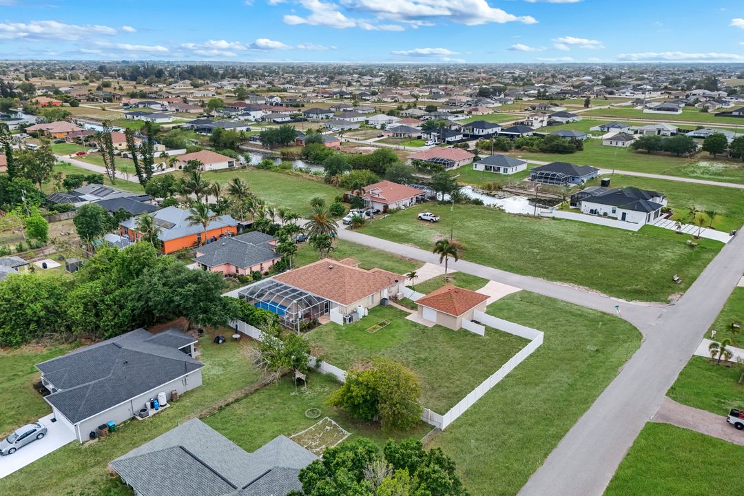 2217 NE 1st Pl, Cape Coral, FL 33909