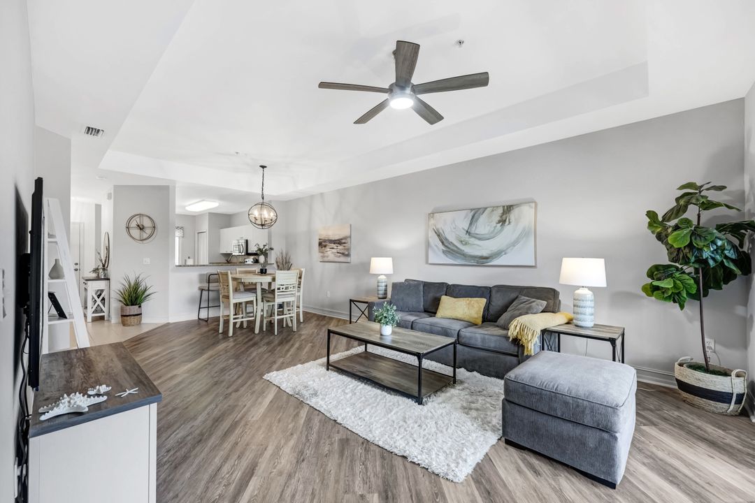 7827 Regal Heron Cir #302, Naples, FL 34104