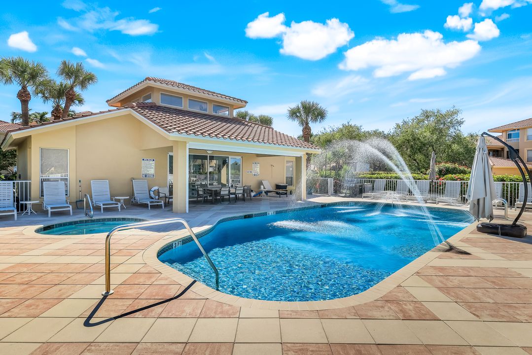 1840 Les Chateaux Blvd #4-201, Naples, FL 34109