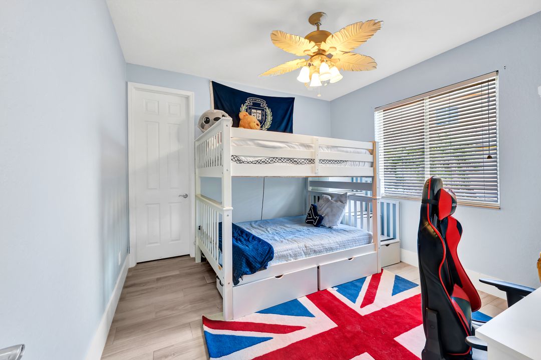 8910 Paseo De Valencia St, Fort Myers, FL 33908