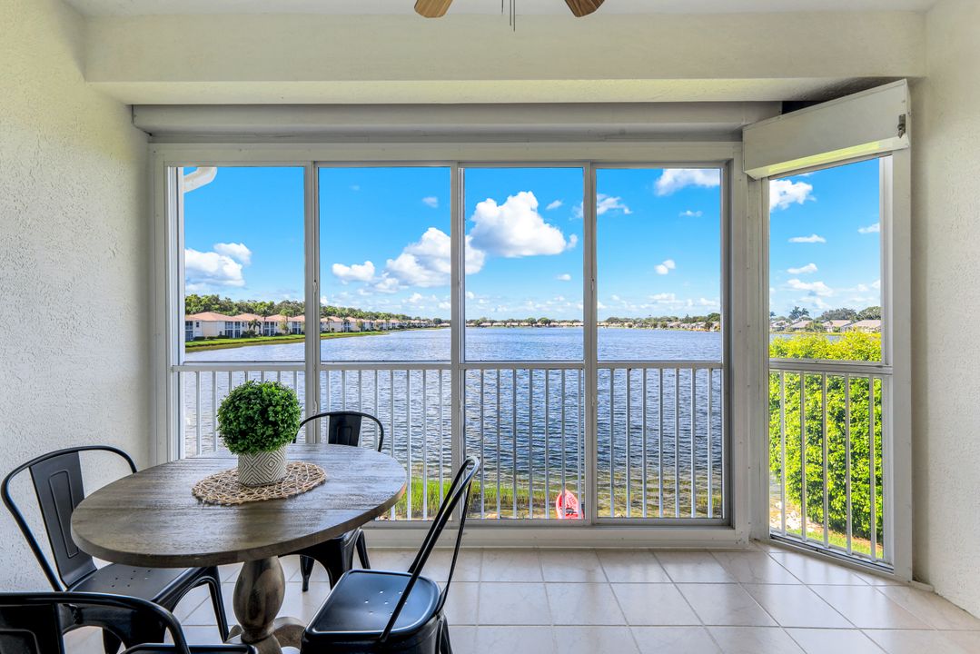 2390 Piccadilly Circus #202, Naples, FL 34112