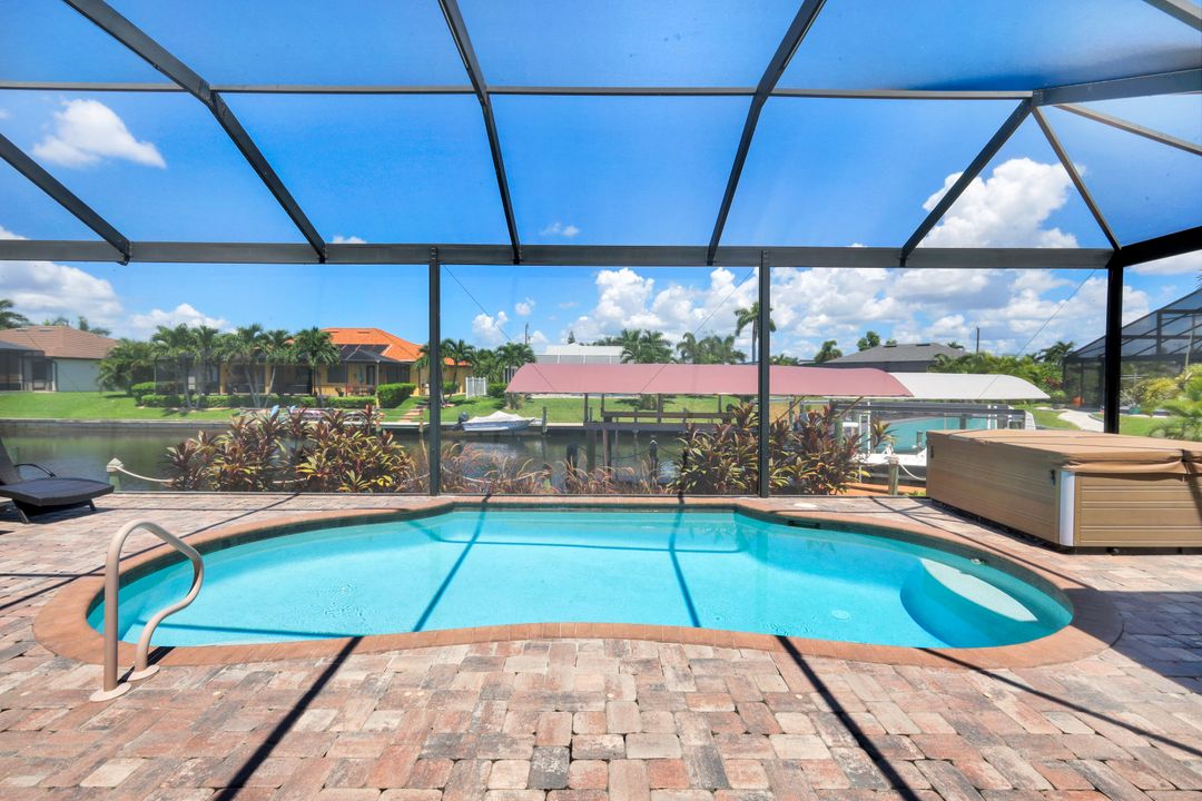 1621 SW 43rd Terrace, Cape Coral, FL 33914