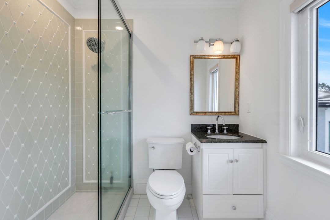 491 Wedge Dr, Naples, FL 34103