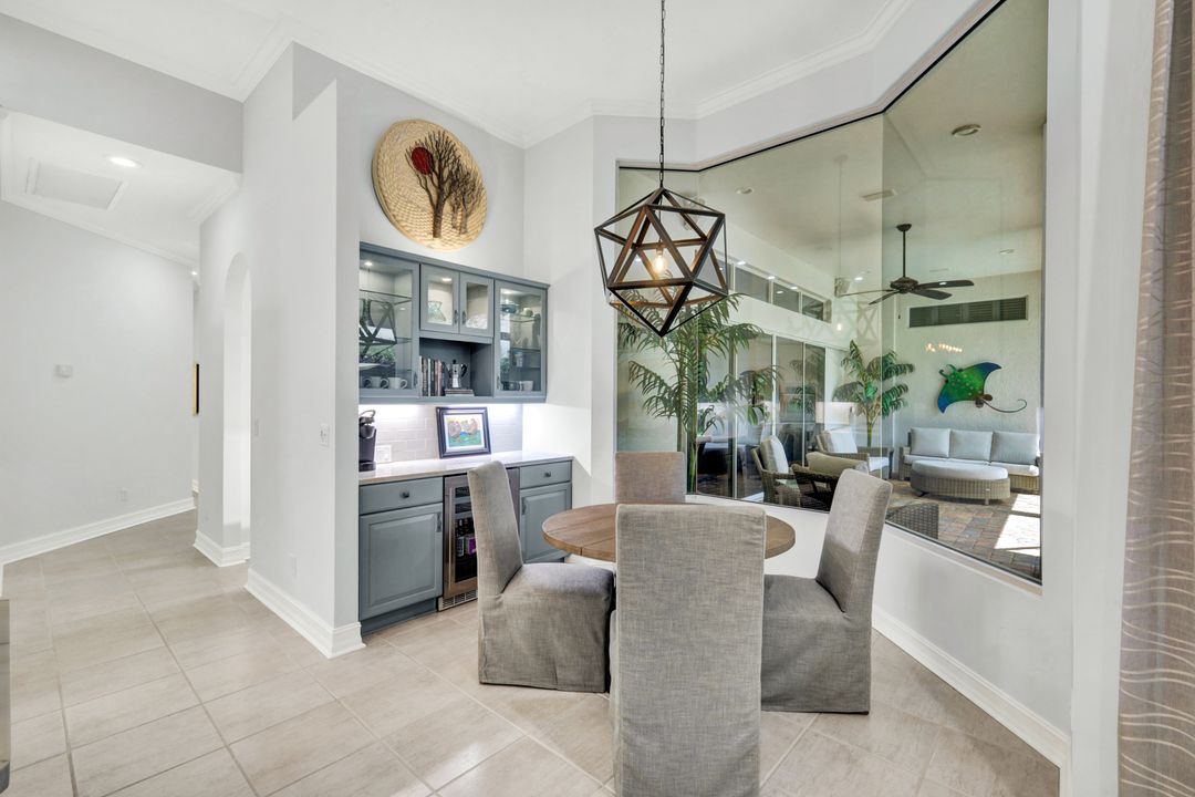3441 Lakemont Dr, Bonita Springs, FL 34134