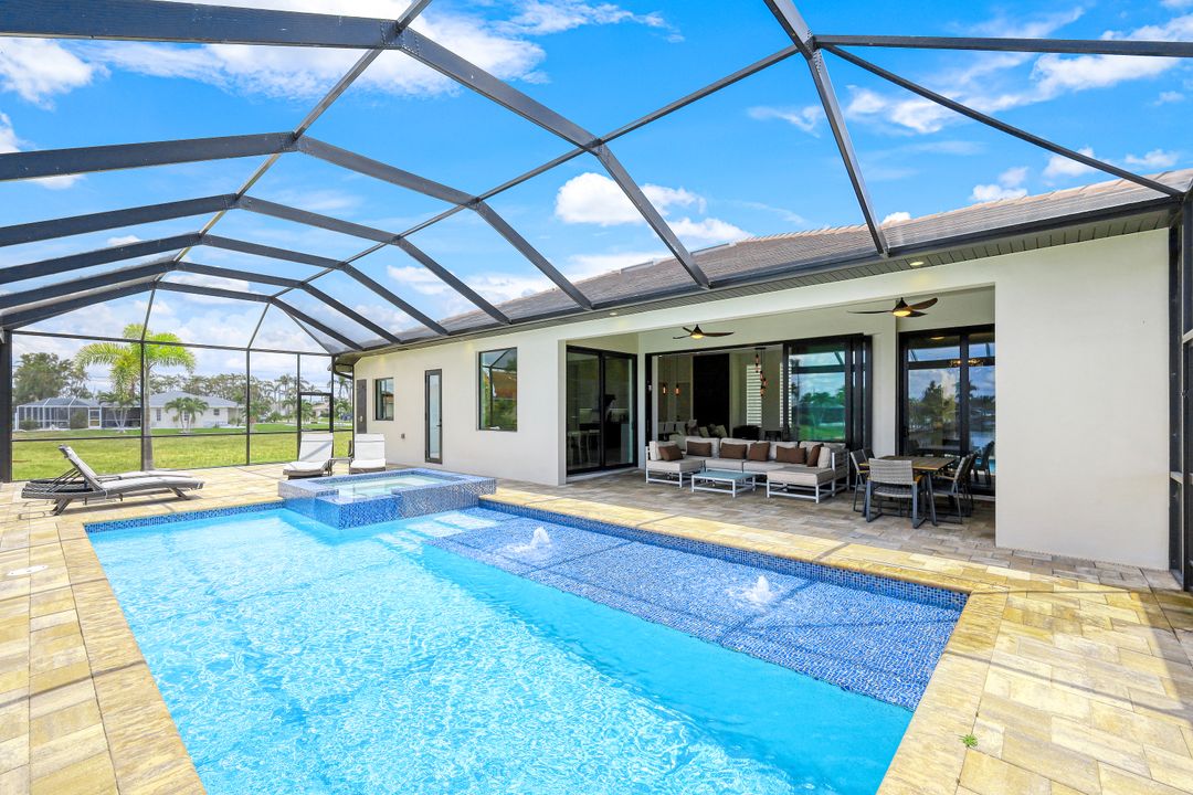 309 SW 47th St, Cape Coral, FL 33914