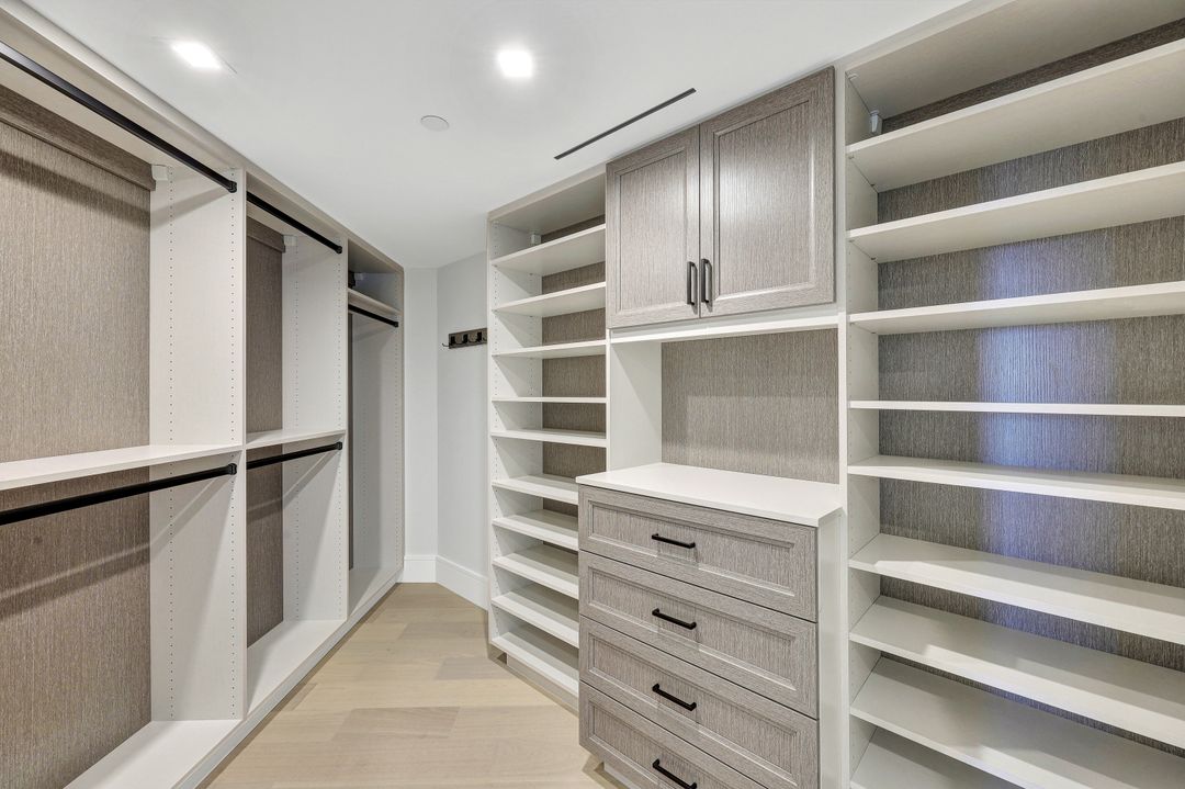 7225 Pelican Bay Blvd #2001/2002, Naples, FL 34108