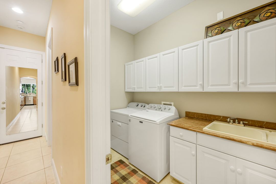 2531 SW 27th Ave, Cape Coral, FL 33914