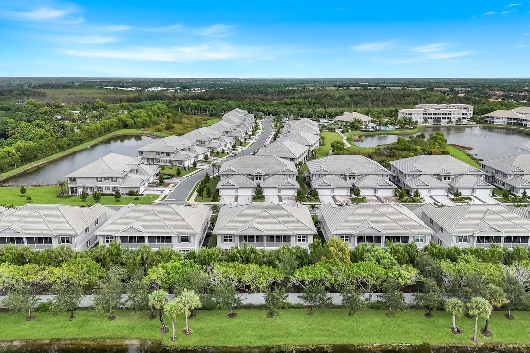 280 Antilles Wy E #101, Naples, FL 34112