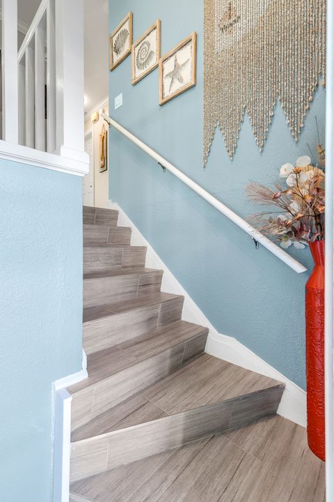 100 Tarpon Rd, Fort Myers Beach, FL 33931