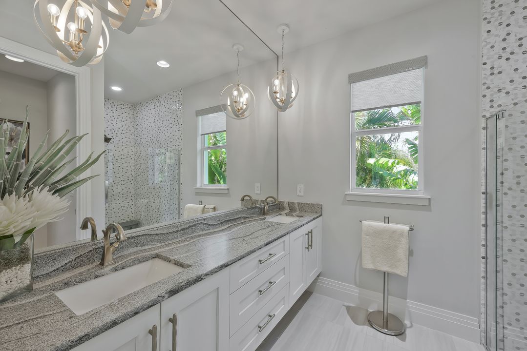 3816 SE 21st Pl, Cape Coral, FL 33904