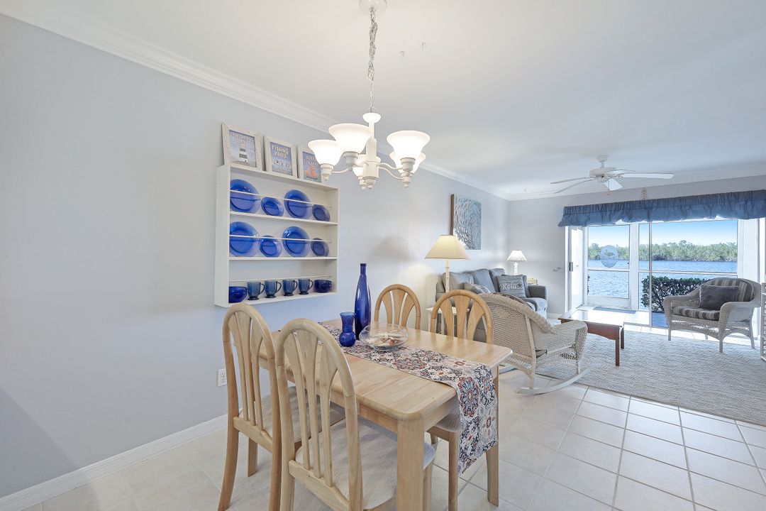 1045 Mainsail Dr #402, Naples, FL 34114