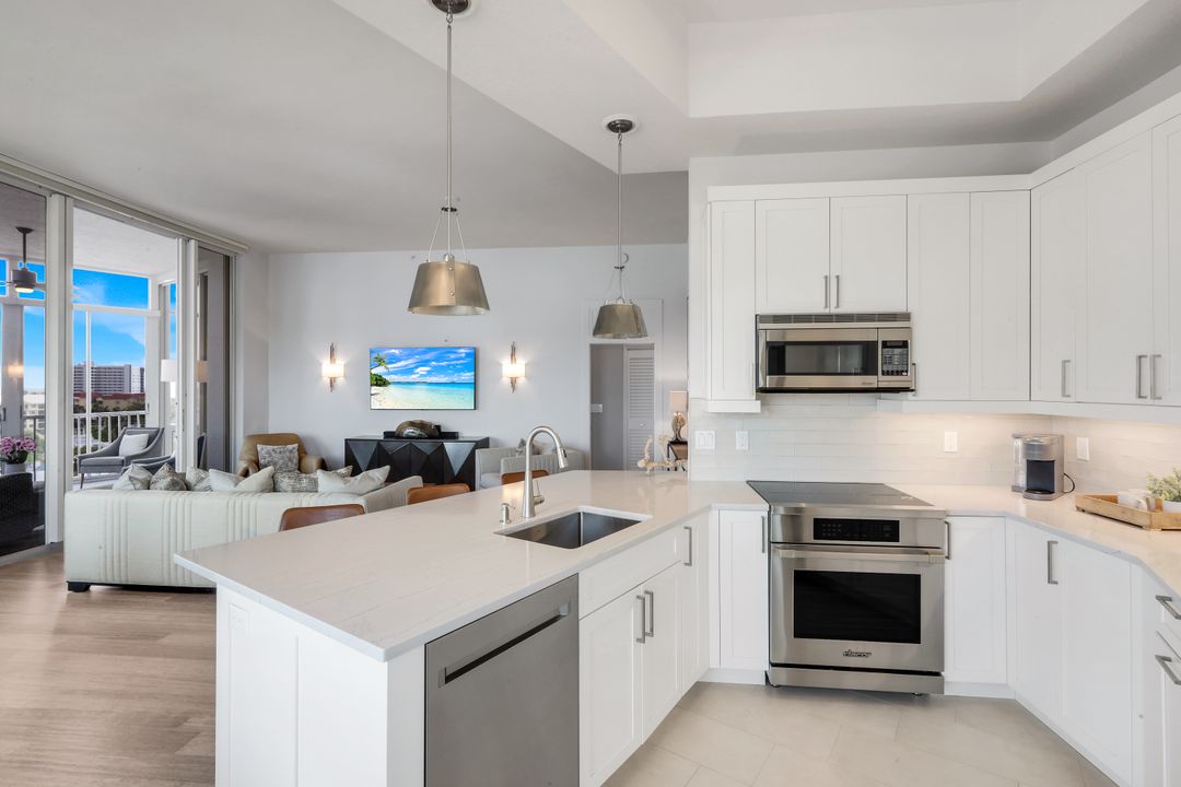 170 Lenell Rd #701, Fort Myers Beach, FL 33931