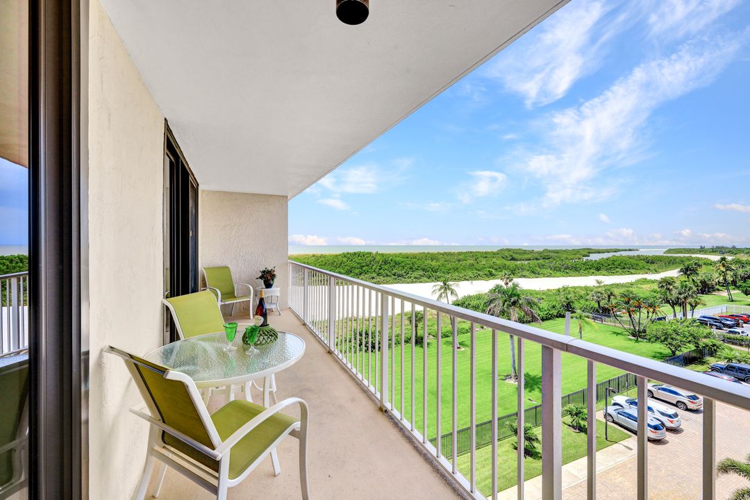 320 Seaview Ct #610, Marco Island, FL 34145