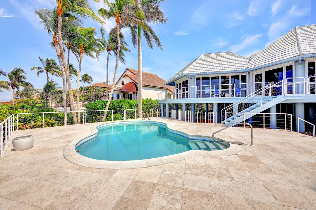 336 Seabreeze Dr, Marco Island, FL 34145
