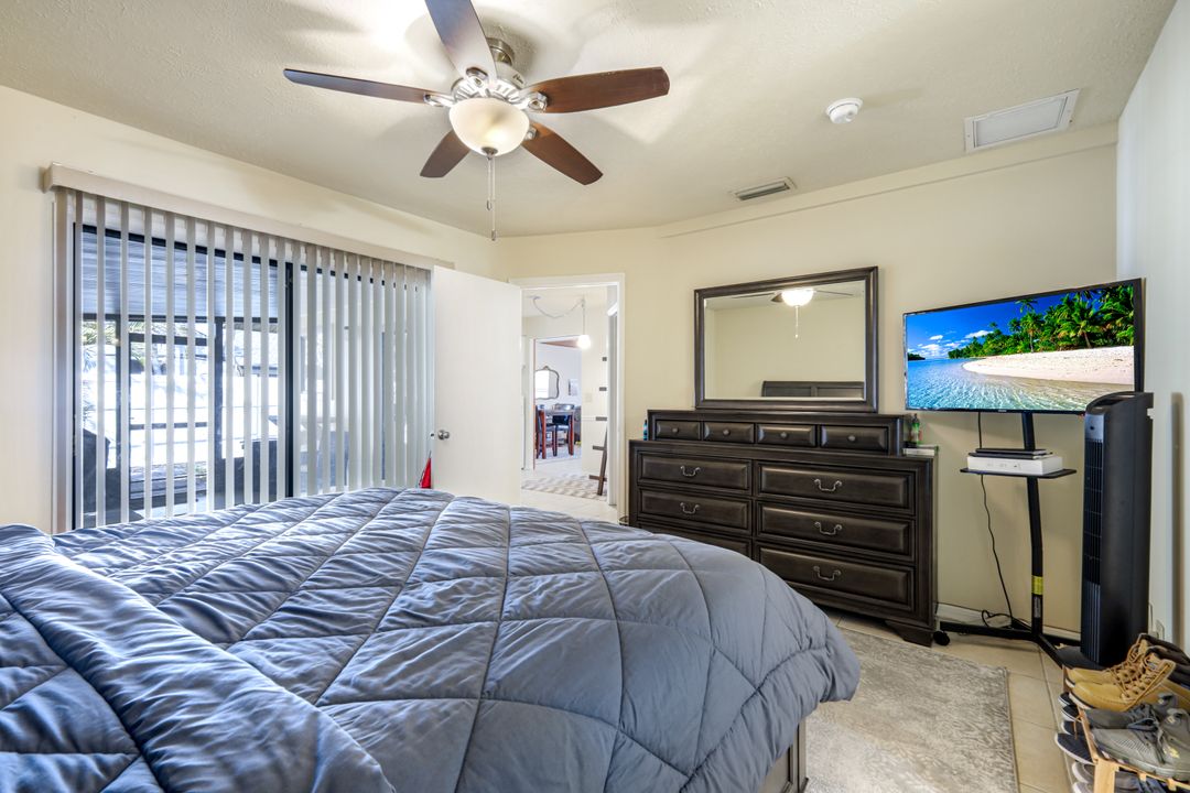 1410 SE 8th Ave, Cape Coral, FL 33990