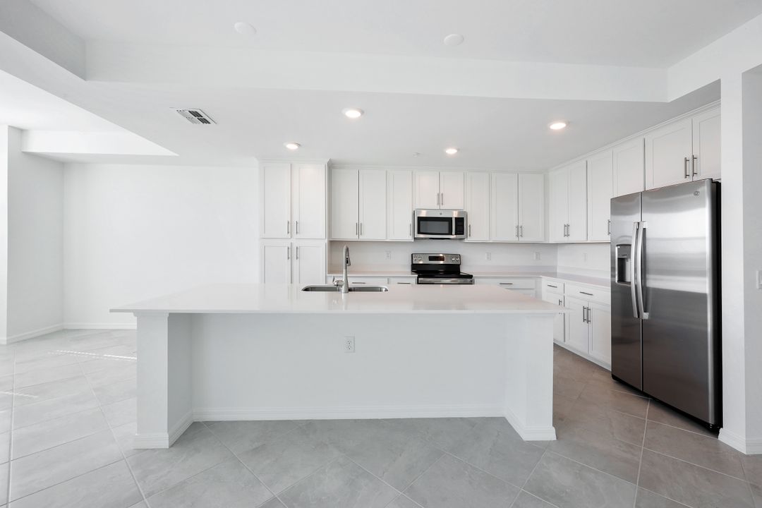 43997 Boardwalk Loop  #1833, Punta Gorda, FL 33982