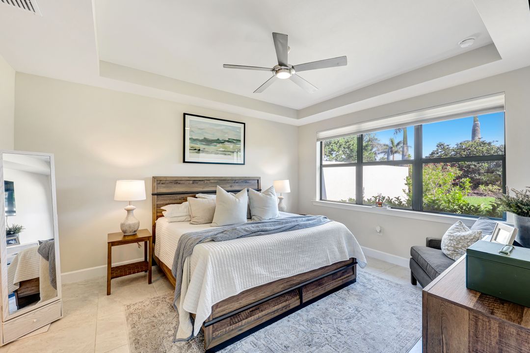 12240 Canal Grande Dr, Fort Myers, FL 33913