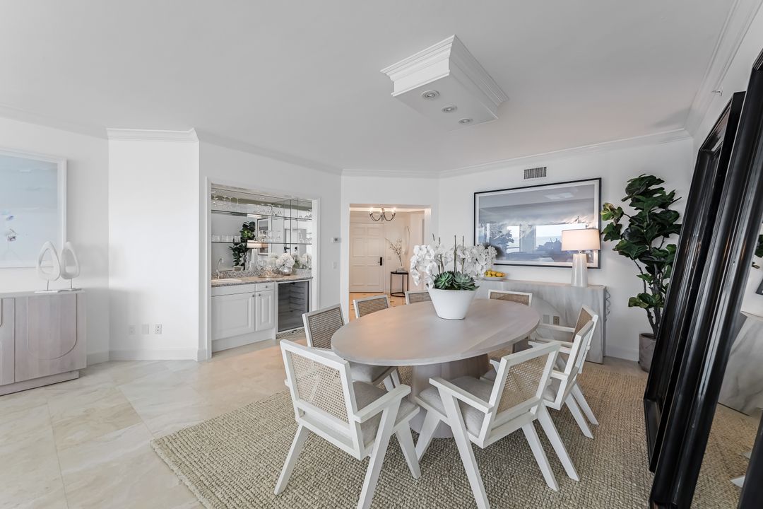 8473 Bay Colony Dr #1803, Naples, FL 34108