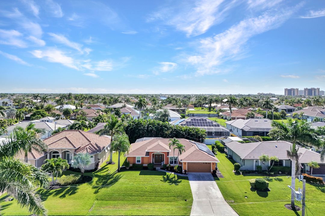 5323 SW 22nd Pl, Cape Coral, FL 33914