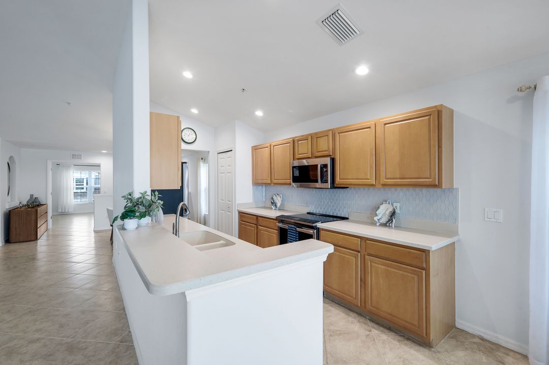 2623 Somerville Loop #508, Cape Coral, FL 33991