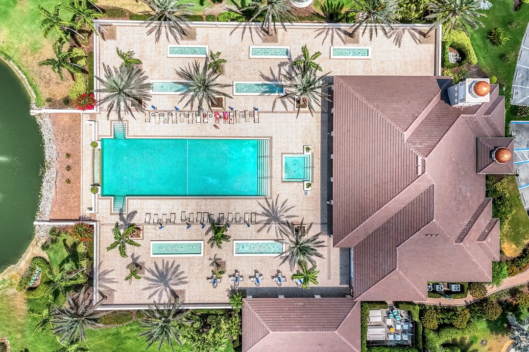 510 Avellino Isles Cir #2202, Naples, FL 34119