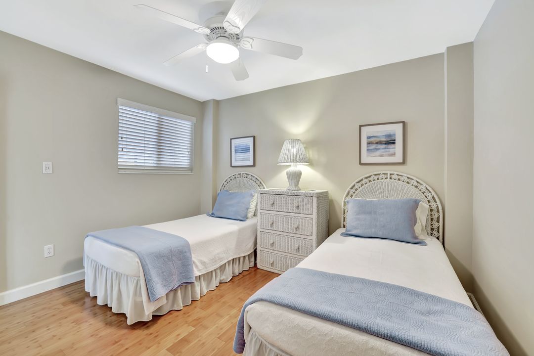 1300 Gulf Shore Blvd N #410, Naples, FL 34102