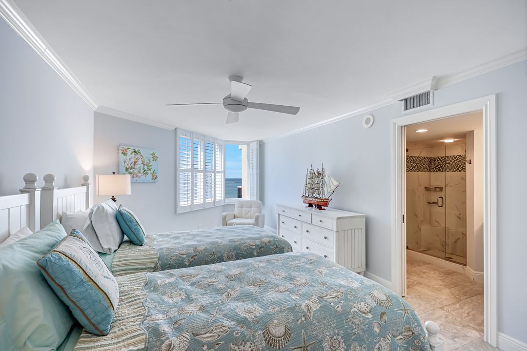 4041 Gulf Shore Blvd N #1108, Naples, FL 34103