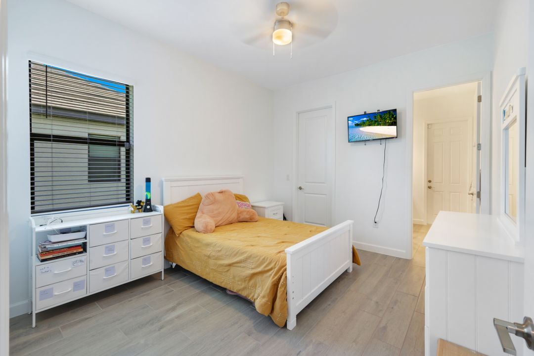 11030 Pebble Spgs Run, Fort Myers, FL 33913