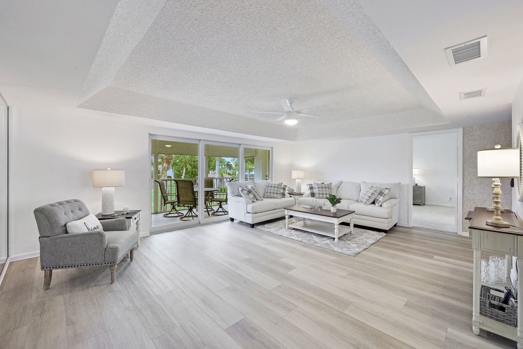 259 Winners Cir Unit 4, Naples, FL 34112