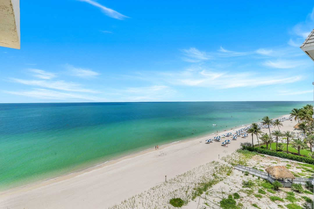 9715 Gulf Shore Dr #702, Naples, FL 34108