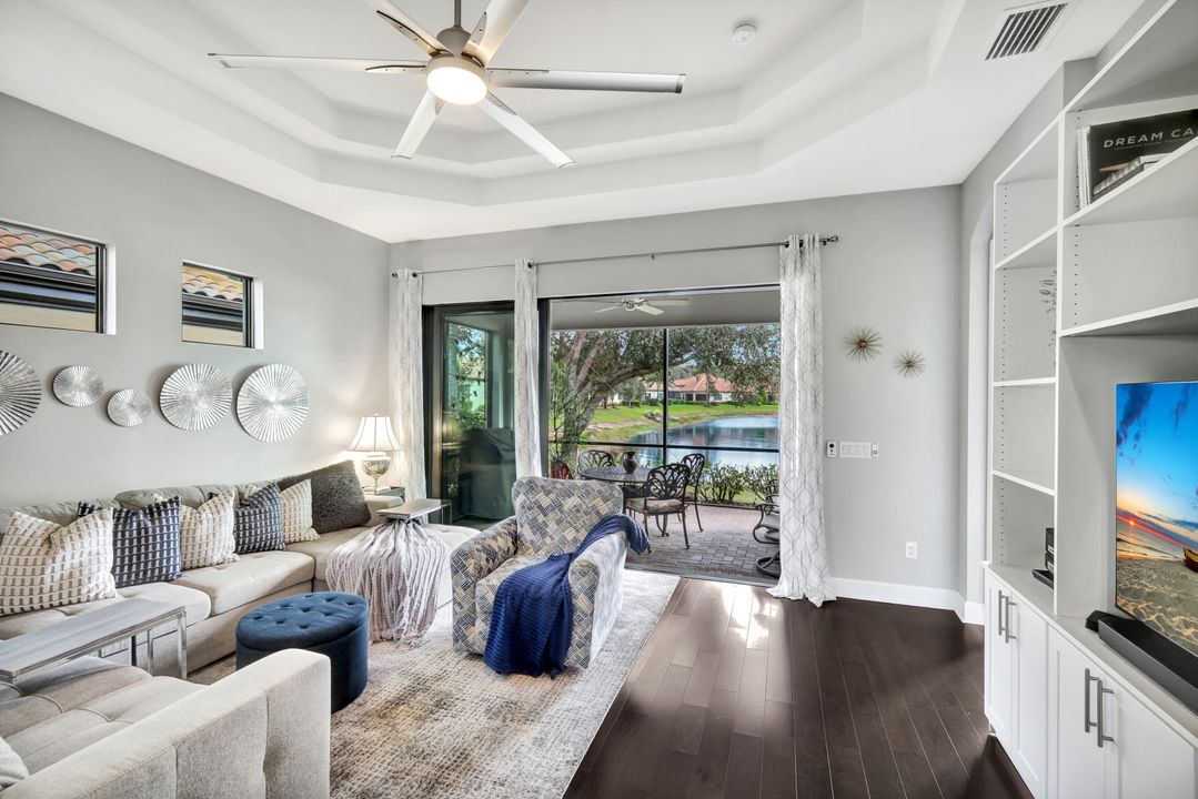 9492 Isla Bella Cir, Bonita Springs, FL 34135