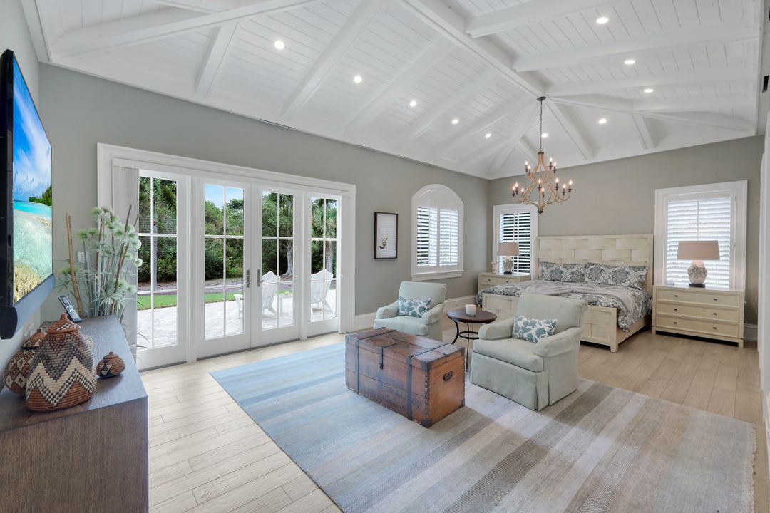 3150 Dahlia Way, Naples, FL 34105