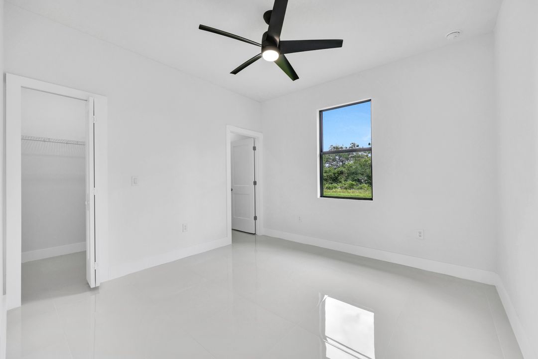 1137 Rahway St, Lehigh Acres, FL 33974