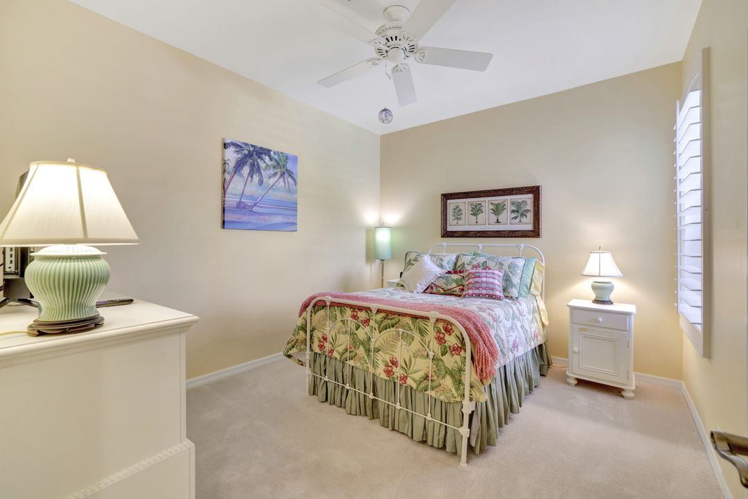 8560 Danbury Blvd #202, Naples, FL 34120