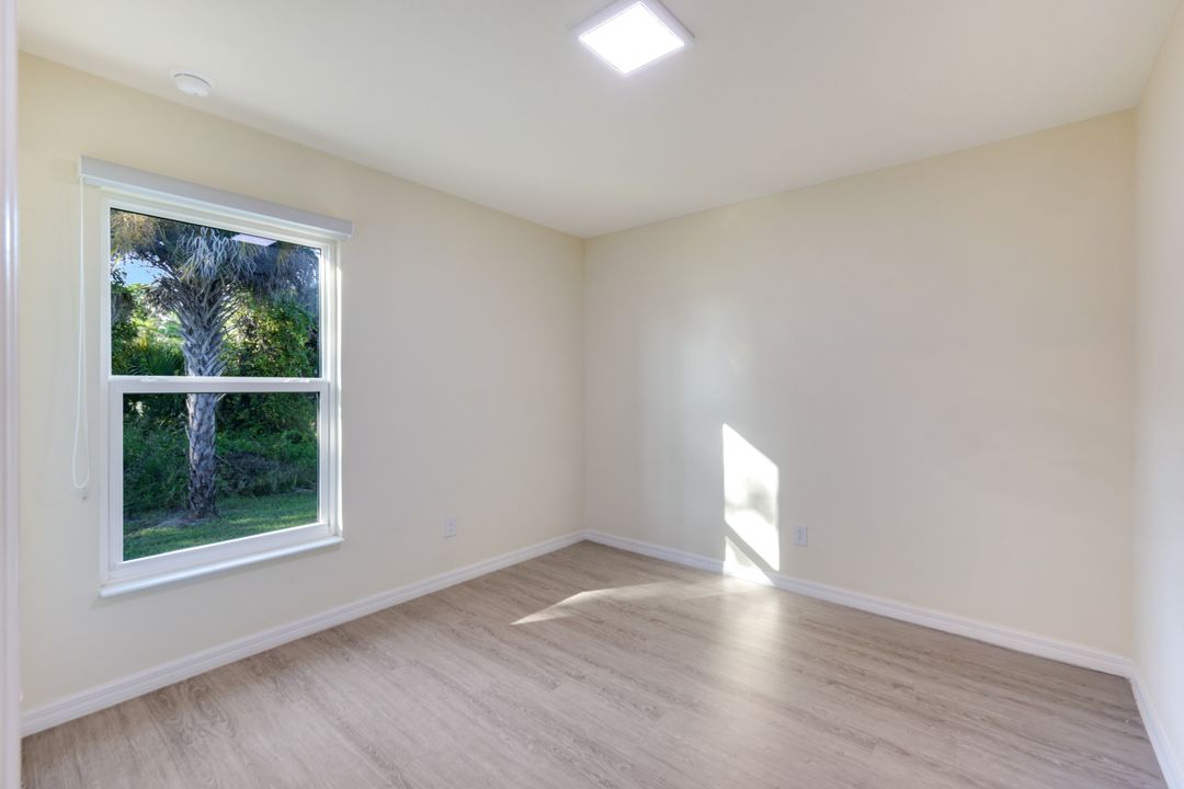 5038 SE Tradewinds Cir, LaBelle, FL 33935