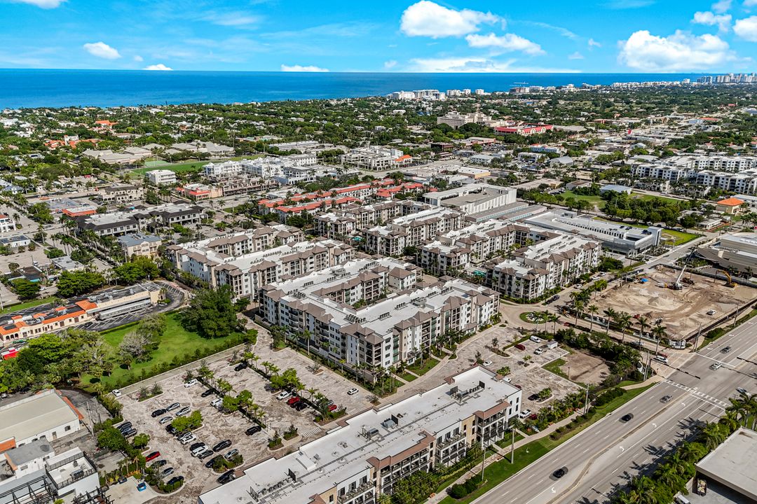 1130 3rd Ave S #207, Naples, FL 34102