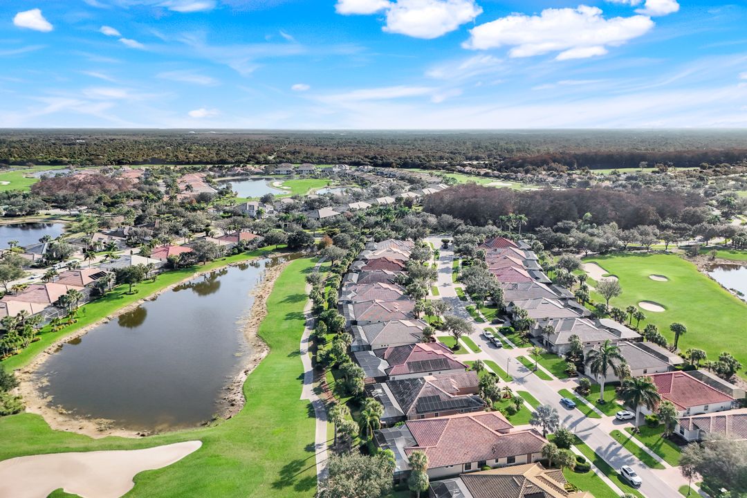 11925 Heather Woods Ct, Naples, FL 34120