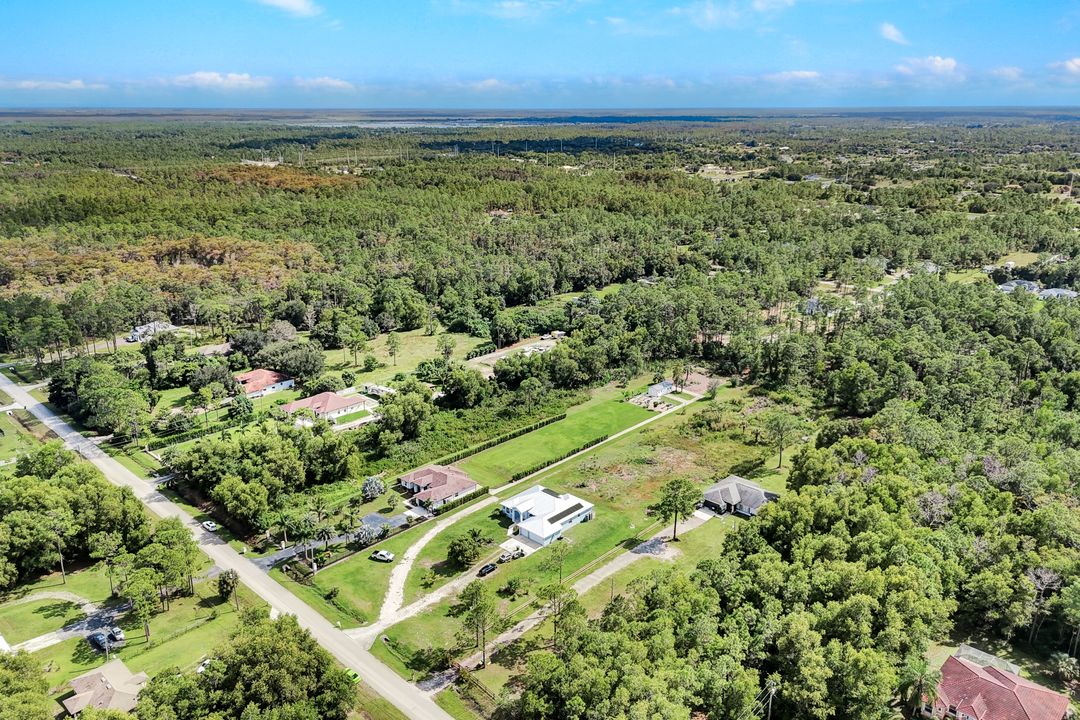 2552 52nd Ave NE, Naples, FL 34120