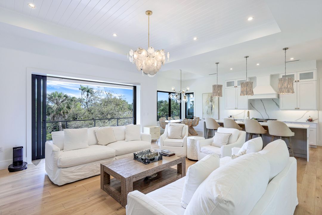 4470 Tarpon Ave, Bonita Springs, FL 34134