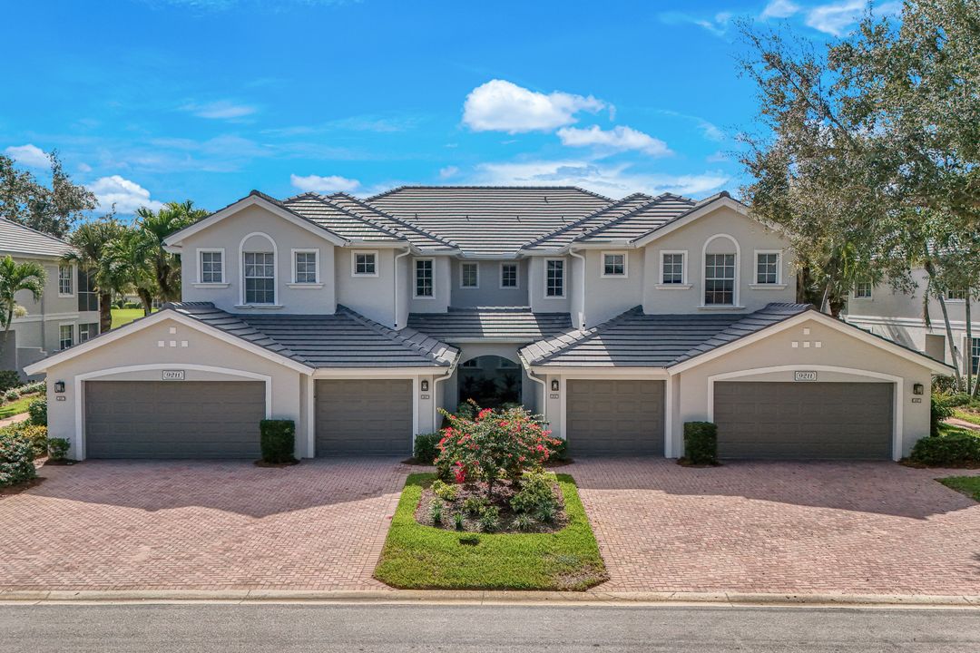 9211 Palmetto Ridge Dr #101, Bonita Springs, FL 34135