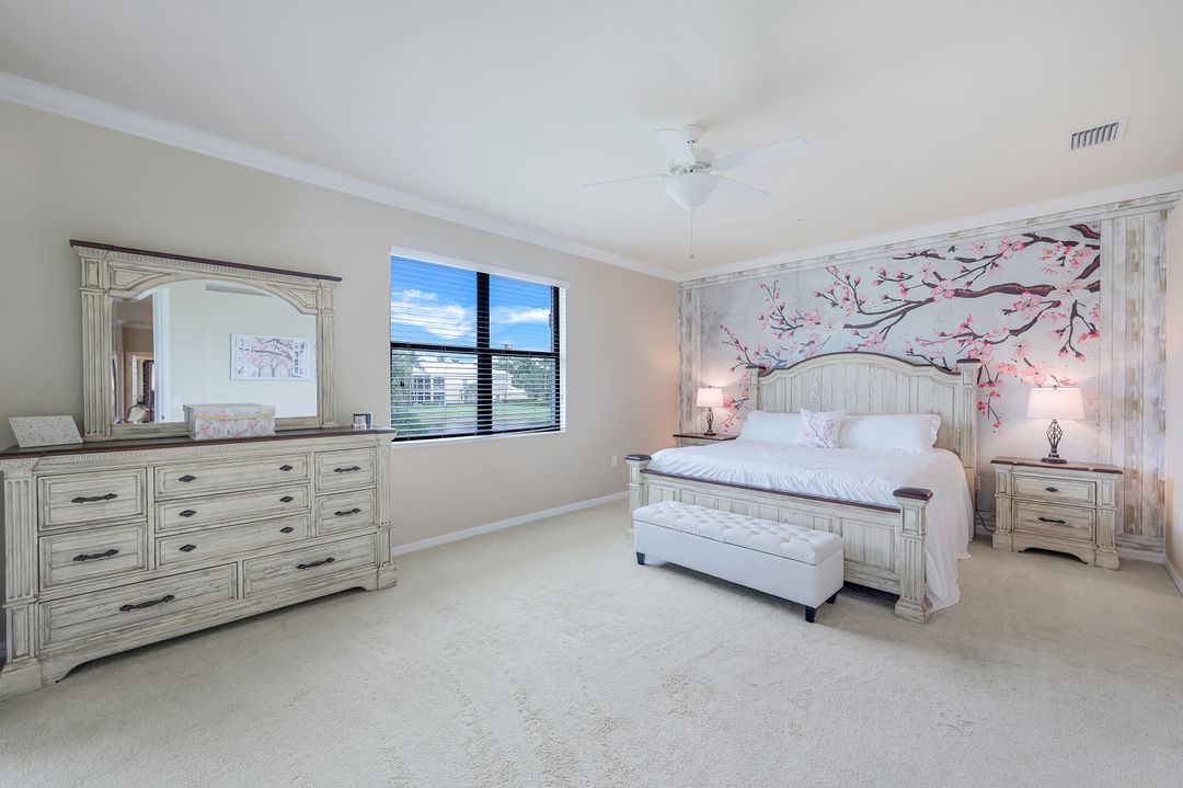 3153 Aviamar Cir #201, Naples, FL 34114
